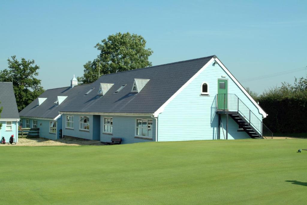 Richmond Park Golf Club Apartment Watton Exterior photo